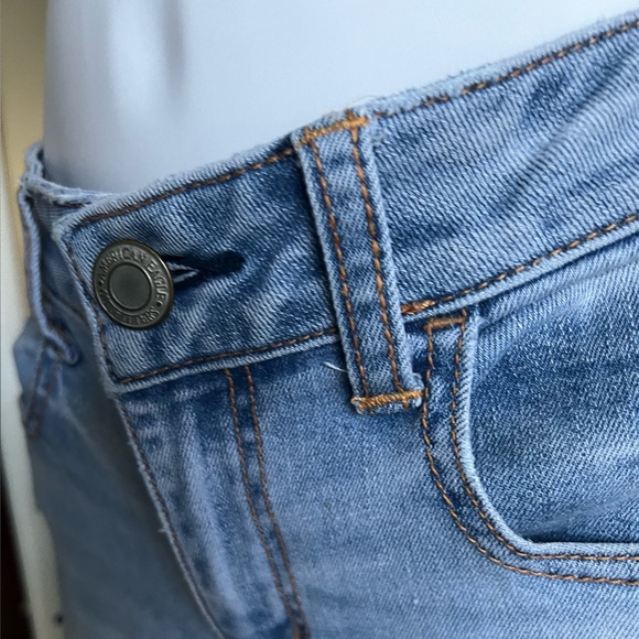 American Eagle Light Wash Jeggings - Size 6 Short - Picture 7 of 10